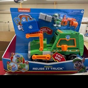 Paw patrol Rocky reuse it truck